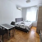 Apartment 365